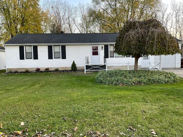 1165 Dodge Rd, Getzville, NY 14068