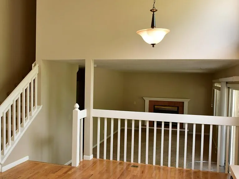 3353 Laredo Ln — Photo 4