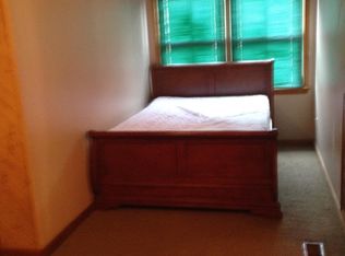 16 Academy Ln, Hampton, VA 23669