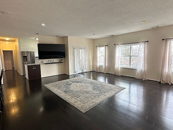 3rd image of 322 Brittany Dr #3