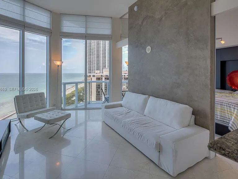 6515 Collins Ave #1804 — Photo 5