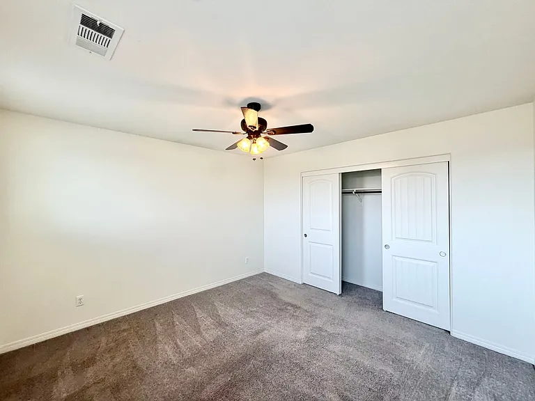 30136 Sutton Ct — Photo 22