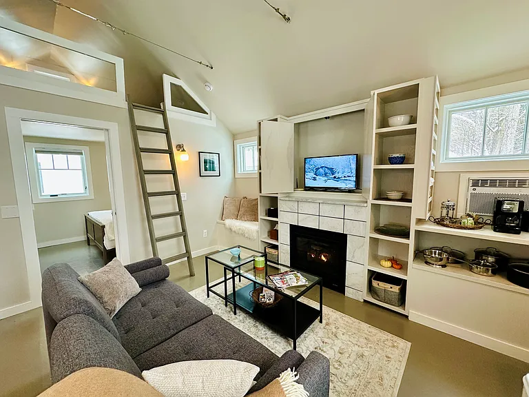 28 Esopus Ave — Photo 4