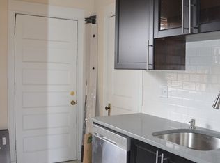 901 W Gordon Ter APT 3, Chicago, IL 60613