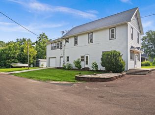 585 Eychaner Rd, Esmond, IL 60129