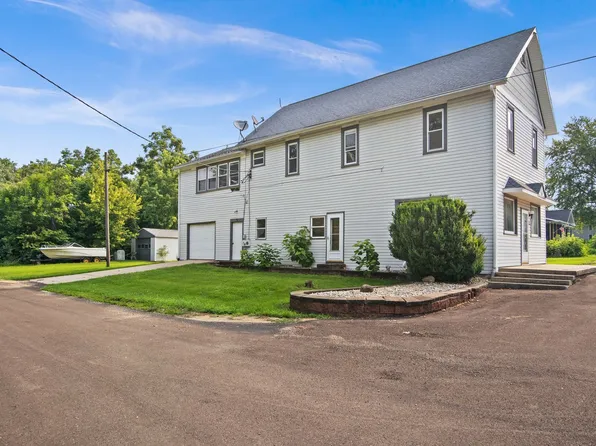 585 Eychaner Rd, Esmond, IL 60129