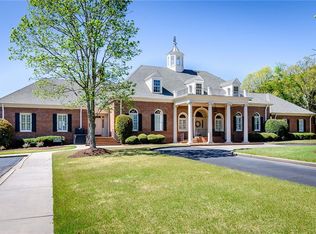 702 Cross Creek Dr, Seneca, SC 29678
