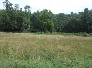 6171 Creek Rd, Slatington, PA 18080