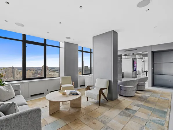 422 East 72nd Street image 4 of 22