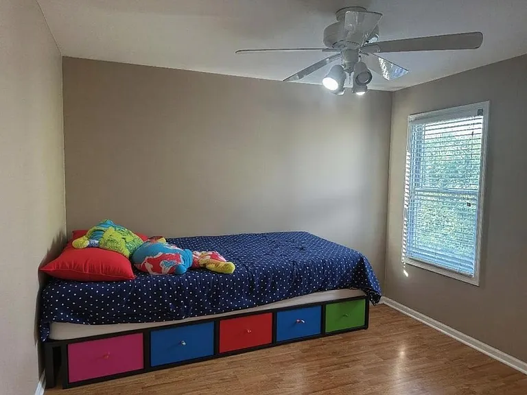 5490 Fox Path Ln — Photo 33