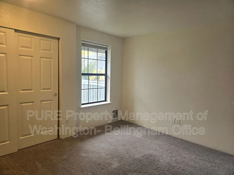 1720 Texas St #4 — Photo 13