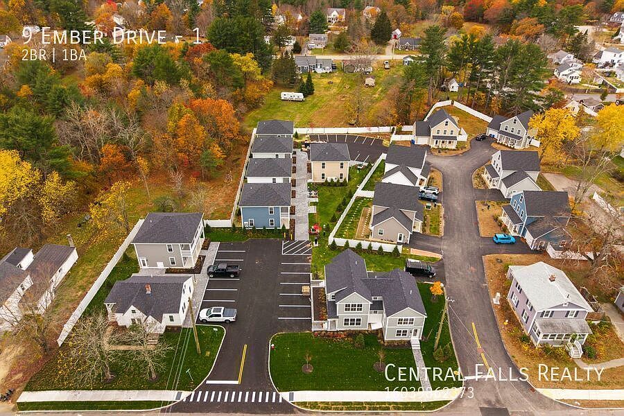 1st image of 9 Ember Dr #1