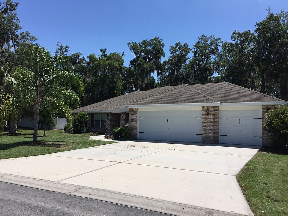 1st image of 2939 Blackwater Oaks Dr
