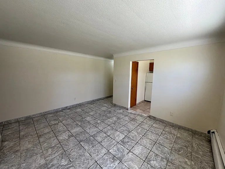 616 Ivy Ave E — Photo 22