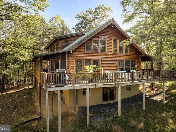 199 Twin Oaks Dr, Bentonville, VA 22610