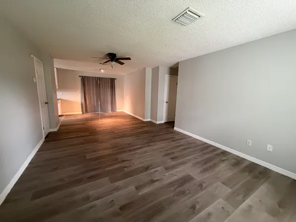 4720 E Linebaugh Ave, Tampa, FL 33617