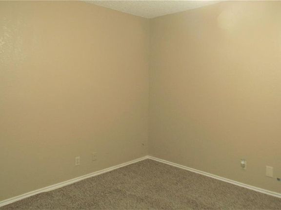4th image of 7124 Greenspan Dr