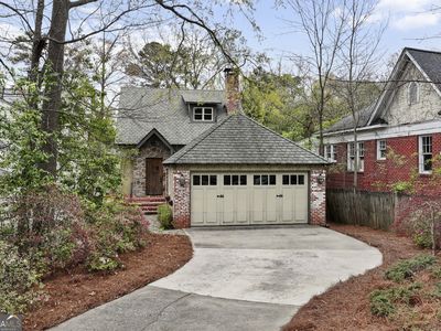 10 E Dr NE, Atlanta, GA, 30305