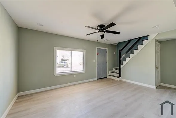 6010 Hancock Ave