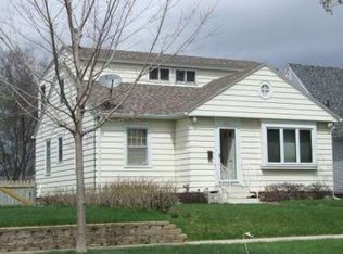 2211 Winnebago St, La Crosse, WI 54601