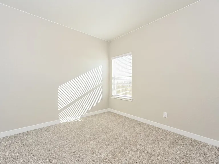 9443 Yampa Ct — Photo 12