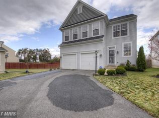 8989 Hanson Grove Ct, Manassas, VA 20109