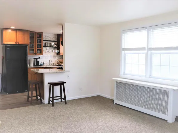 308 Lincoln Park E, Cranford, NJ 07016