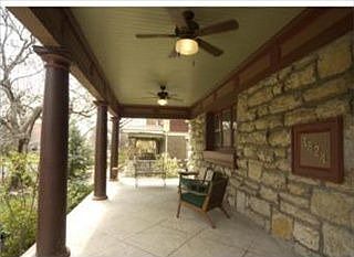 2nd image of 3824 Harrison St