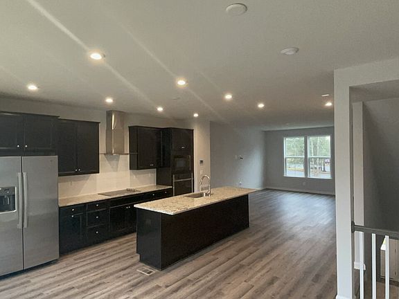 5th image of 9225 Baltic Pl #1