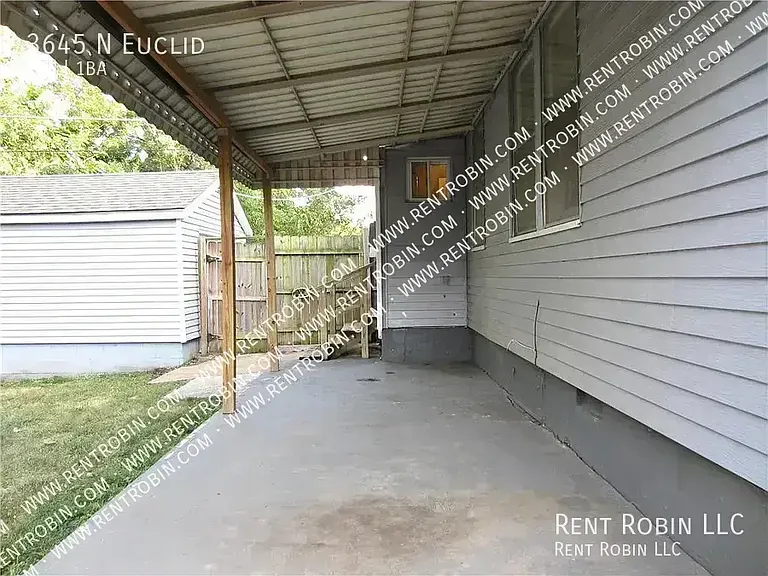 3645 N Euclid Ave — Photo 11