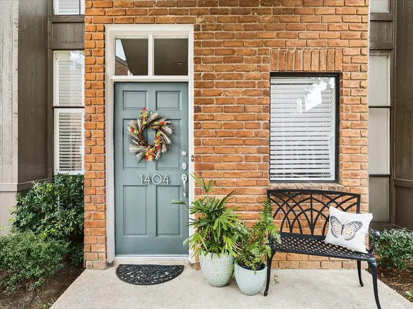 701 Bering Dr APT 1404, Houston, TX 77057