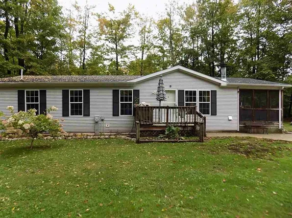 17111 W Chain Lake Ln, Lakewood, WI 54138