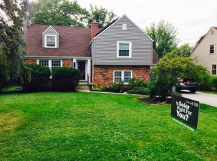 91 Monroe Dr, Williamsville, NY