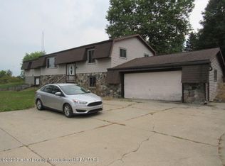 1327 Brookfield Rd, Charlotte, MI 48813