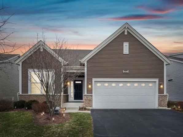2643 Cranbrook St, Naperville, IL 60564