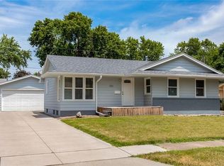 406 SE 3rd St, Ankeny, IA 50021