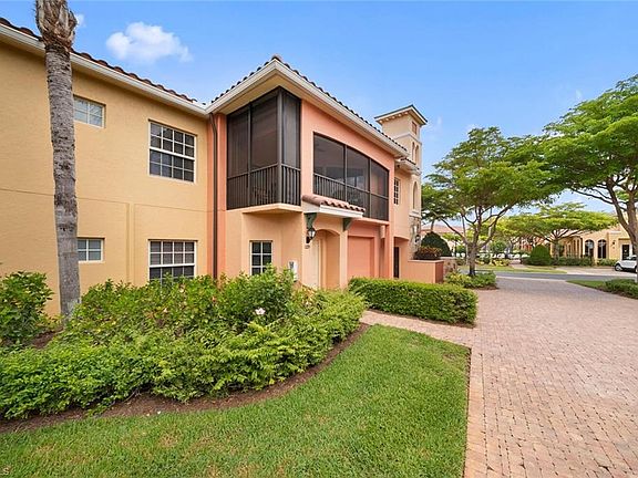 3rd image of 8641 Piazza Del Lago CIR #202