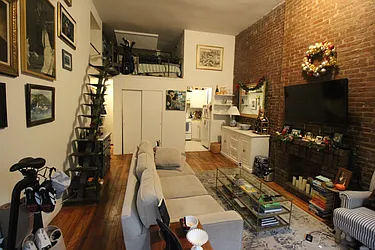 Rented by Luxor Homes & Investment Realty