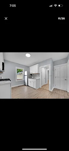 305 S Lewis Ave Photo 1