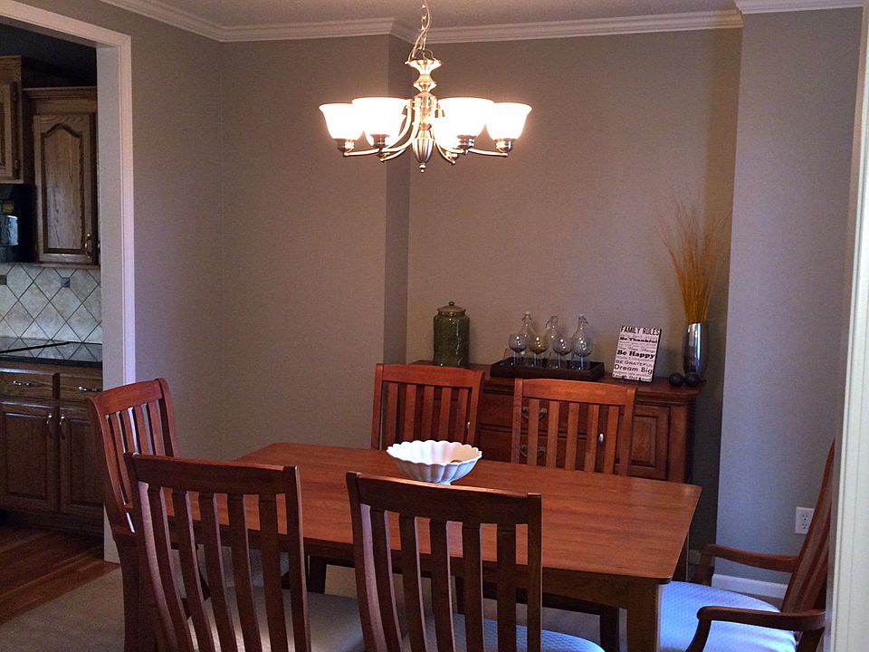 2nd image of 15320 S Blackfoot Dr