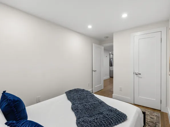 528 West 175th Street image 27 of 35