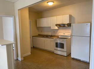 745 Cranston St APT 8, Providence, RI 02907