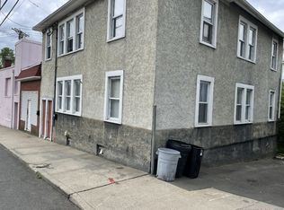 10 Bank St, Derby, CT 06418