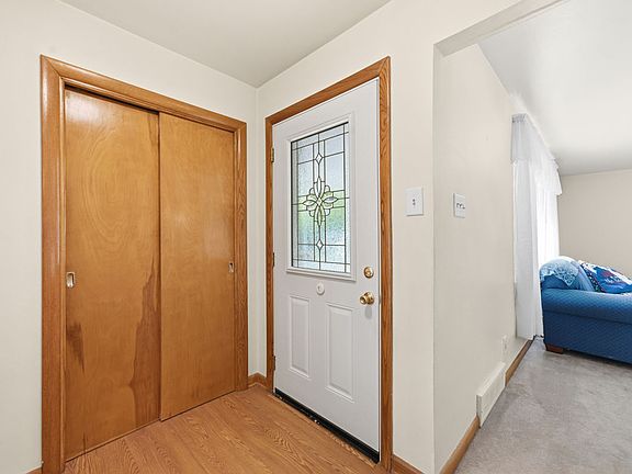 5th image of 160 State St