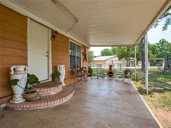 4th image of 1965 Lake Vista Ln