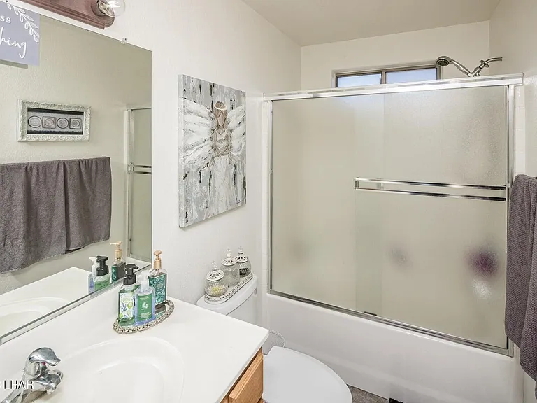 2960 Osborn Dr #102 — Photo 21