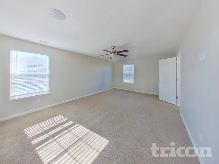 2920 Cherry Point Ln — Photo 6