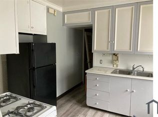 16304 Nela View Rd #2, Cleveland, OH 44112