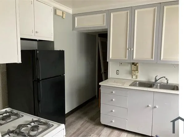 16304 Nela View Rd #2, Cleveland, OH 44112