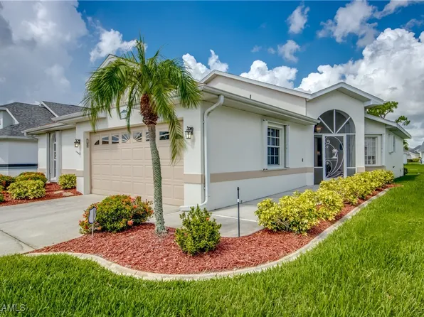 17791 Pineapple Palm Ct, North Fort Myers, FL 33917